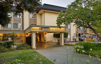 Best Western John Muir Inn