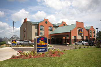 Best Western River Inn