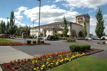 Best Western Cascade Inn & Suites