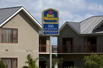 Best Western 555 on Bayview