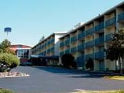 Howard Johnson Inn - Cheverly