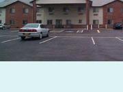 Super 8 Motel - Monmouth