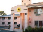 Super 8 Motel - Fort Atkinson