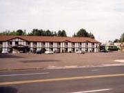 Super 8 Motel - Ironwood