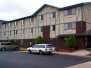 Super 8 Motel - Portsmouth/Olde Towne Area