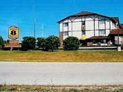 Super 8 Motel - Woodstock