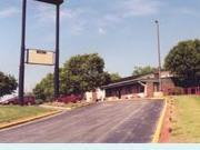 Newton-Days Inn