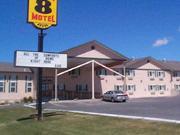 Super 8 Motel - All Season