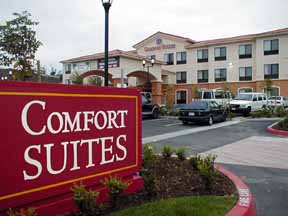 The Prominence Hotel and Suites Lake Forest