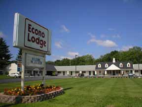 Econo Lodge Newton