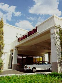 Clarion Hotel La Guardia Airport East Elmhurst