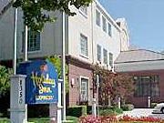 Holiday Inn Express Hotel & Suites San Jose-International Airport