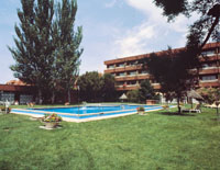 Tryp Barajas