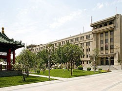 Grand Mercure on Renmin Square