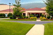 Courtyard by Marriott Mahwah