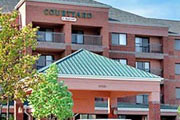 Courtyard by Marriott Dulles Town Center