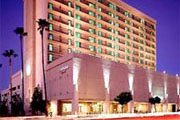 Courtyard by Marriott Los Angeles Sherman Oaks