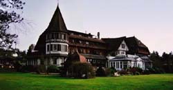 Le Vieux Manoir Au Lac