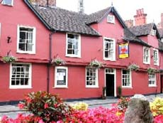 Cromwells Hotel