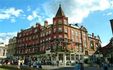 Harte & Garter Hotel