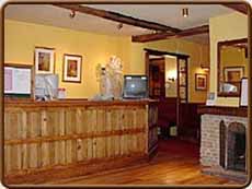 Three Horseshoes Hotel,