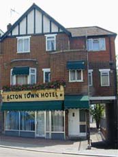 Acton Town Hotel