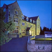 Stonecross Manor Hotel