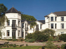 Seaview House Hotel