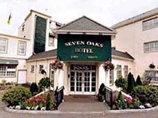 Seven Oaks Hotel