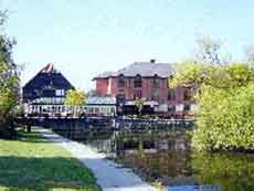 The Boathouse & Bridge Lodge